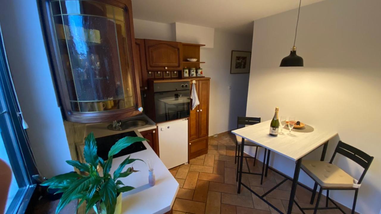 Apartma Nomad Novo Mesto Bagian luar foto
